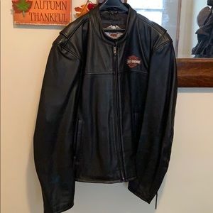 Men’s Harley Davidson leather jacket